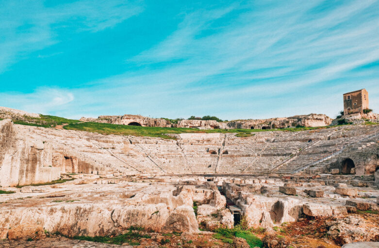 interno dell'anfiteatro romano di siracusa